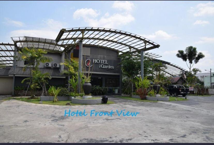 I Garden Hotel ايبوه المظهر الخارجي الصورة