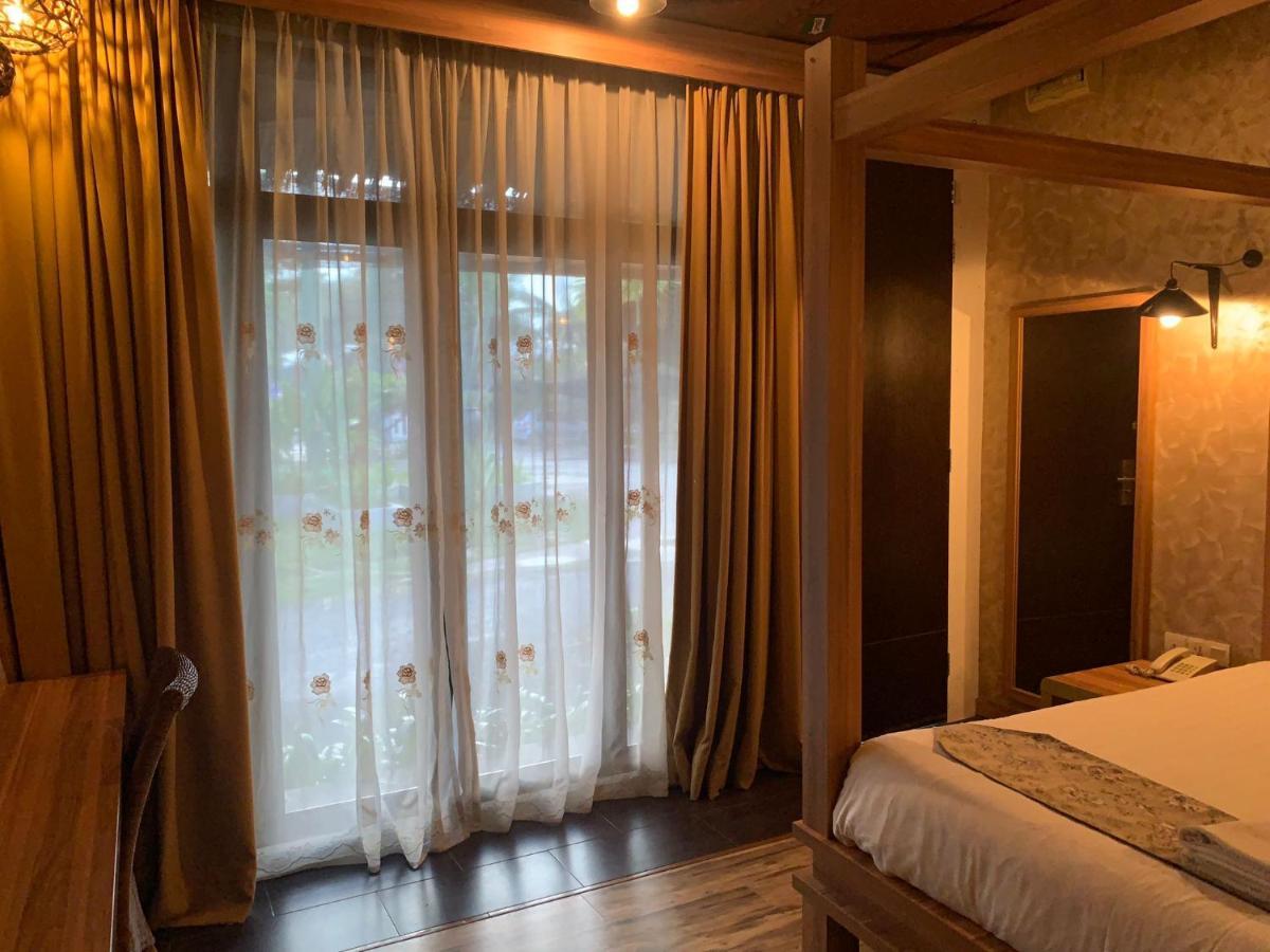 I Garden Hotel ايبوه المظهر الخارجي الصورة